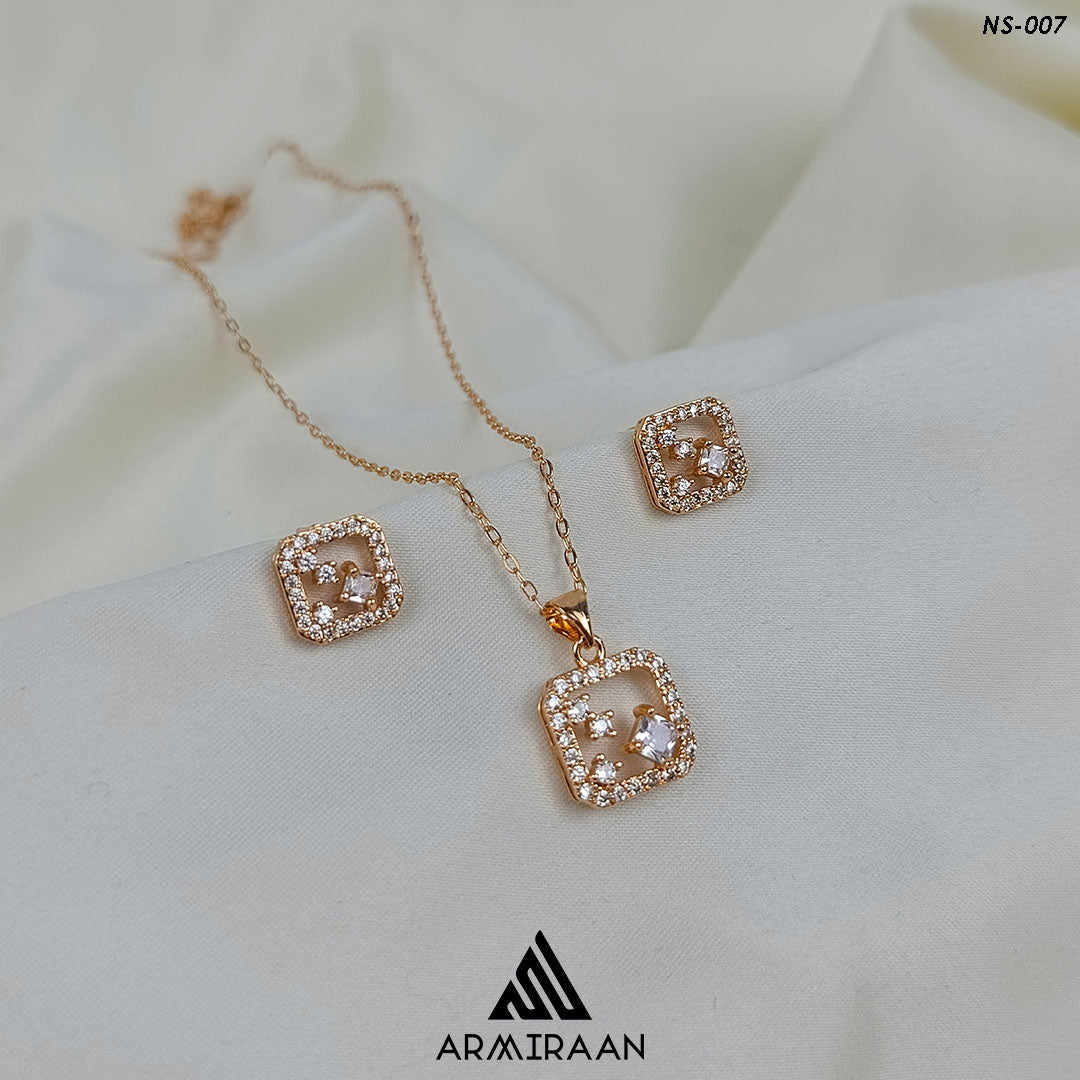 White Zircon Stone Necklace Set